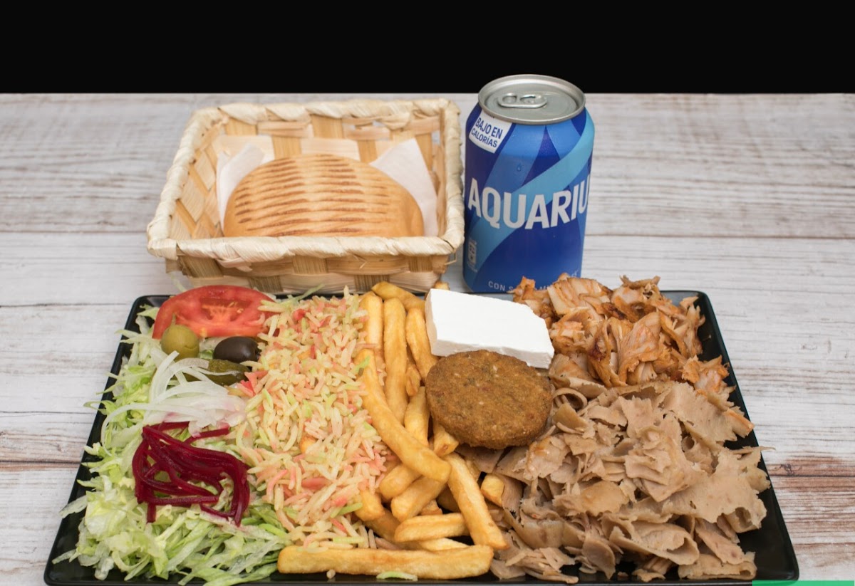 Festival de Sabores Döner con dos tipos de carne